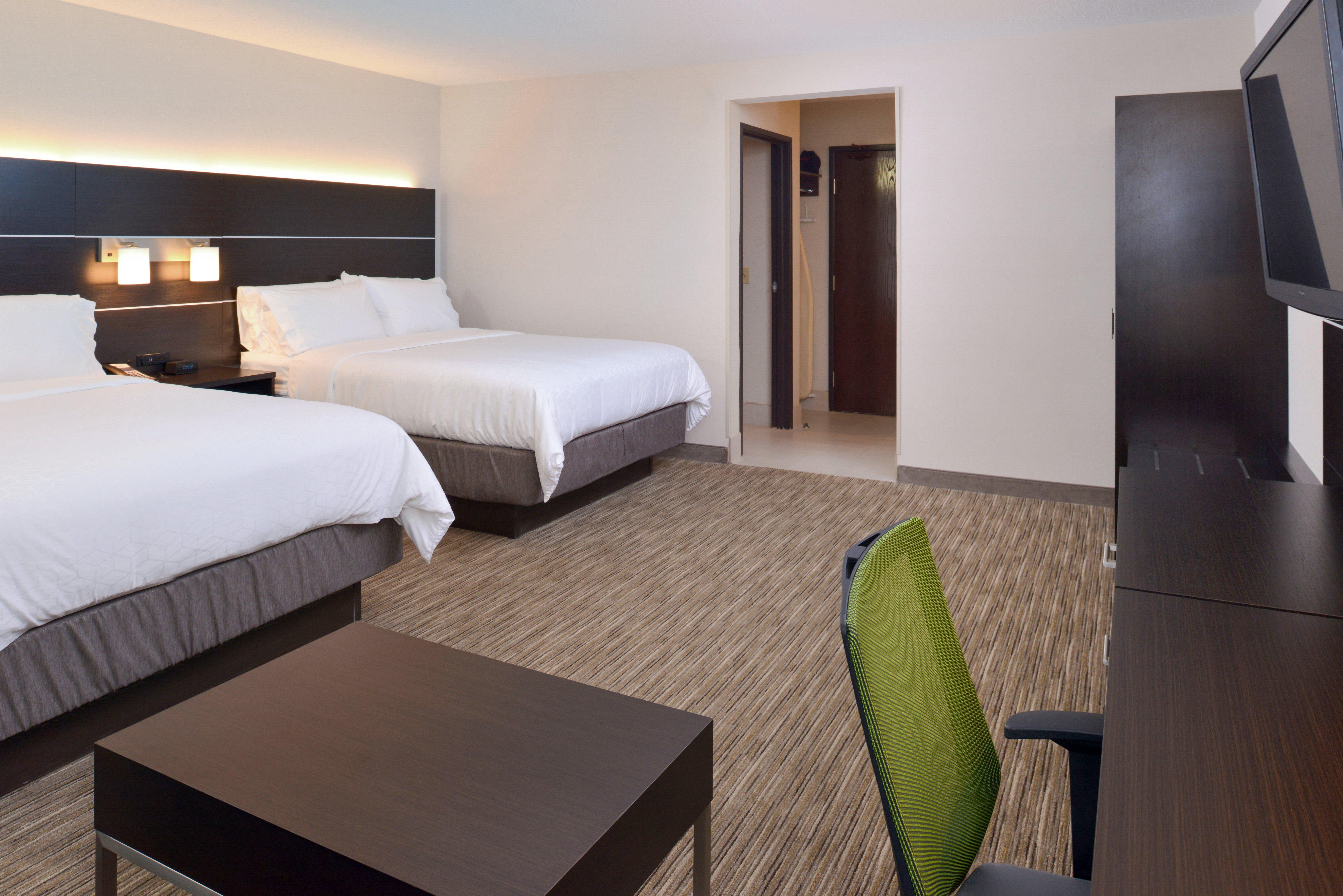 Holiday Inn Express Wixom By Ihg Bagian luar foto