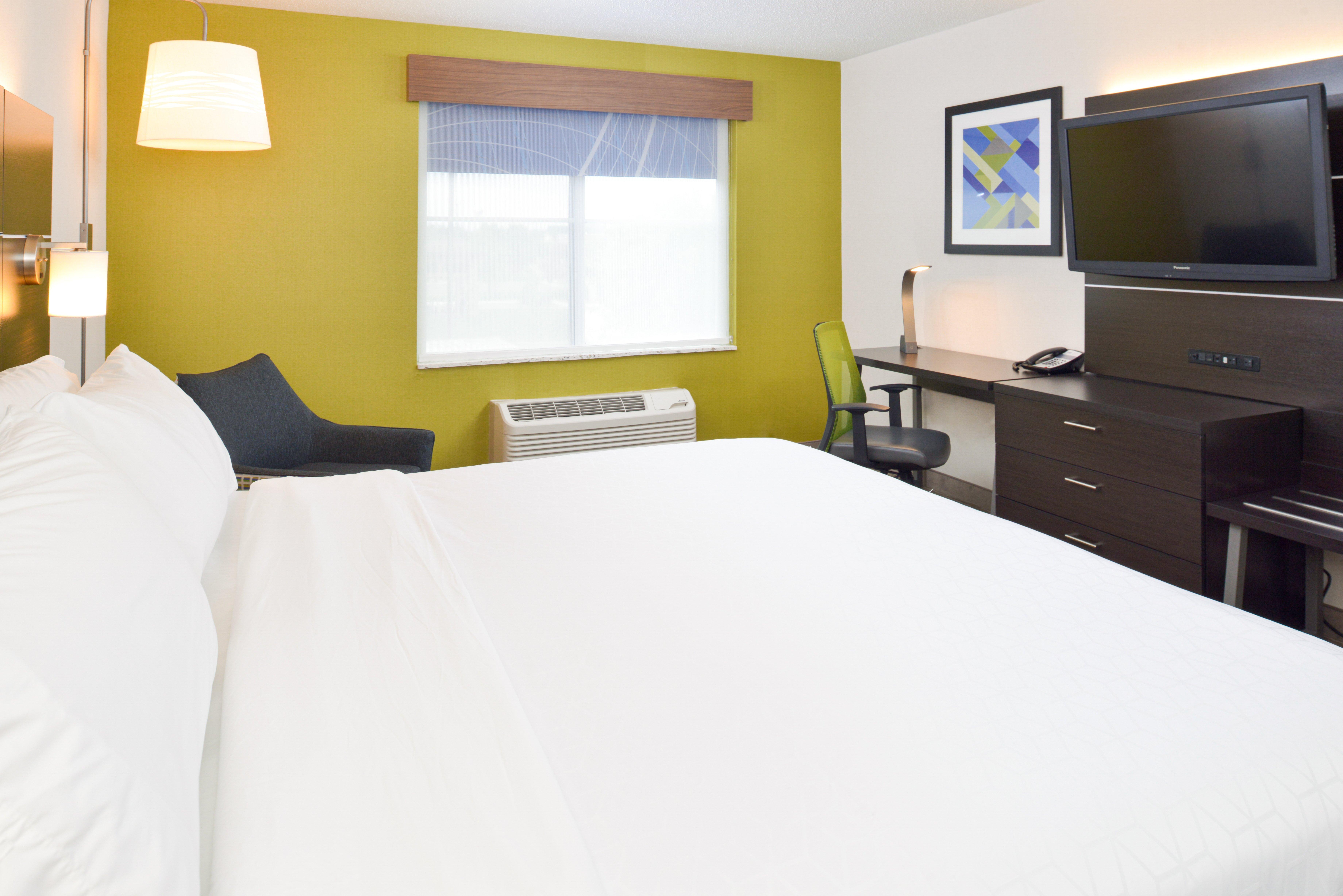 Holiday Inn Express Wixom By Ihg Bagian luar foto